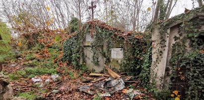 Rodzina patriotów! Tata z córkami odnowili grób powstańca. Nie mogli znieść tego, jak wyglądał