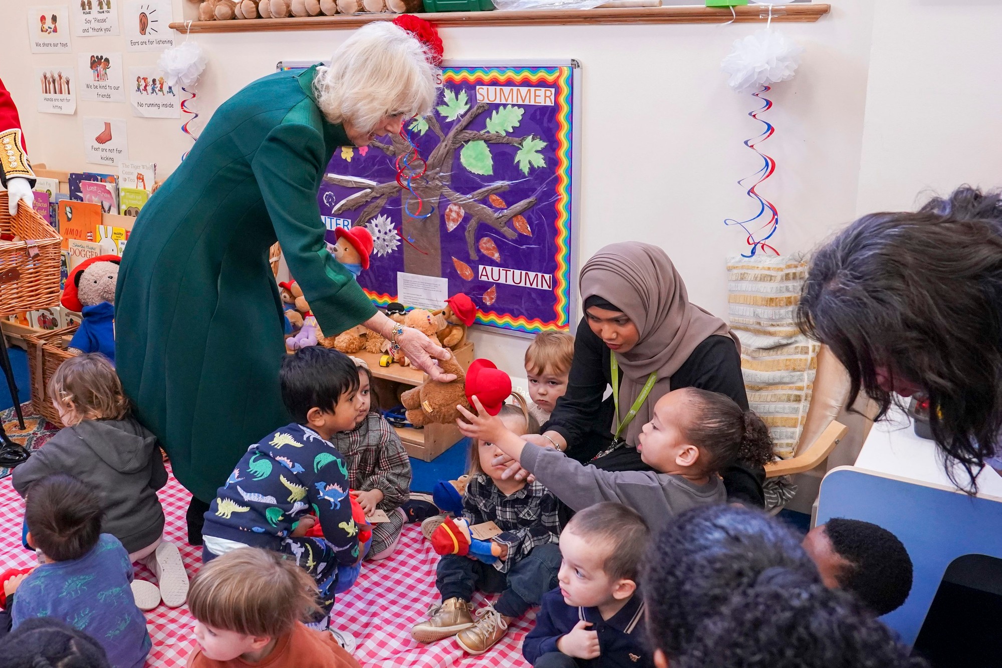 Camilla si uctila pamiatku kráľovnej Alžbety II. 