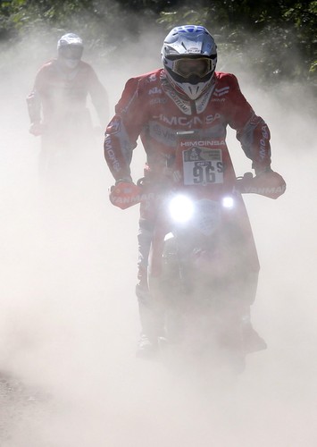 Piekło Rajdu Dakar. Kierowcy i ich maszyny nie mają lekko