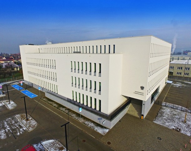 SĄD REJONOWY W NOWYM SĄCZU, ZBUDOWANY W FORMULE PPP (2017)