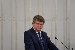 Wąsik: Ok. 40 proc. imigrantów na granicy wystąpiło o ochronę międzynarodową