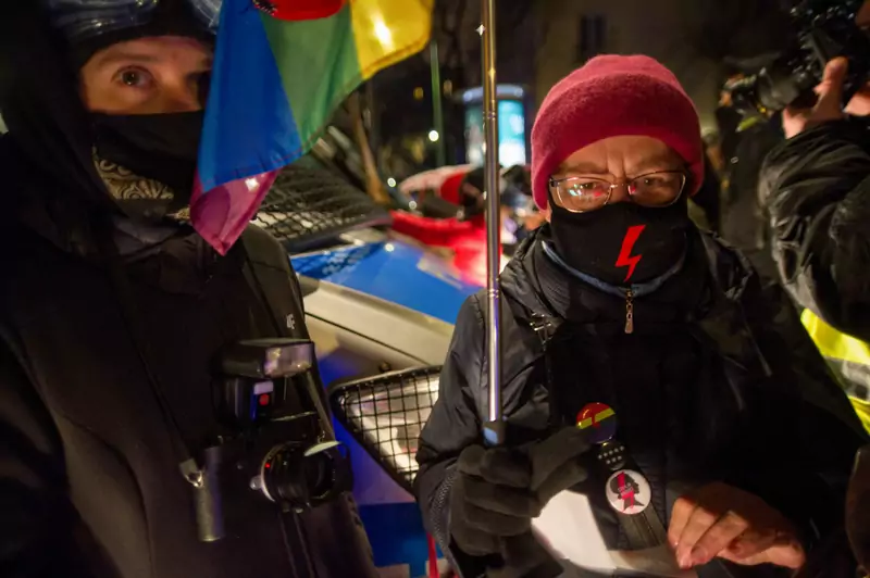 28.01.2021 r. Protest w Warszawie po publikacji wyroku TK ws. aborcji / Mikołaj Kiembłowski, East News