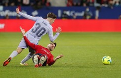 Barcelonie do zwycięstwa zabrakło czterech minut [WIDEO]