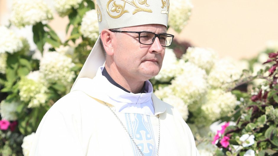 Bp Andrzej Przybylski