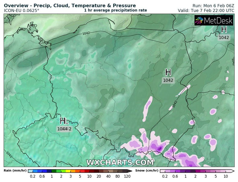 Noc na południowym wschodzie znów przyniesie słaby śnieg.