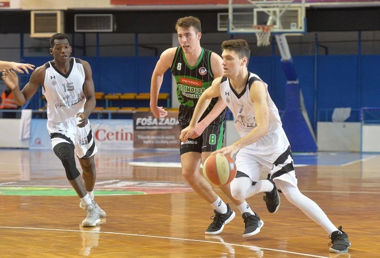 Juniori KK Partizan