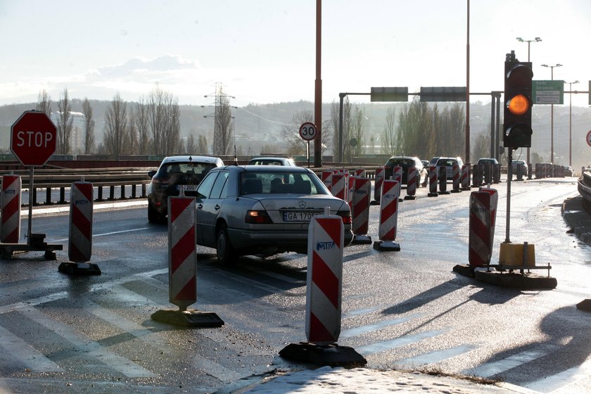 W Gdyni trwa remont Estakady Kwiatkowskiego. Są poważne utrudnienia w ruchu