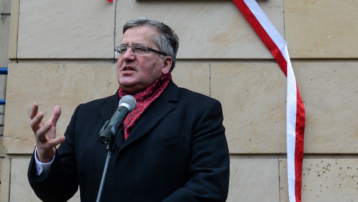 Były prezydent Bronisław Komorowski zainauguruje jutro działalność instytutu swojego imienia. Fundacja ma wspierać działania na rzecz zwiększenia bezpieczeństwa w Polsce i w Europie.