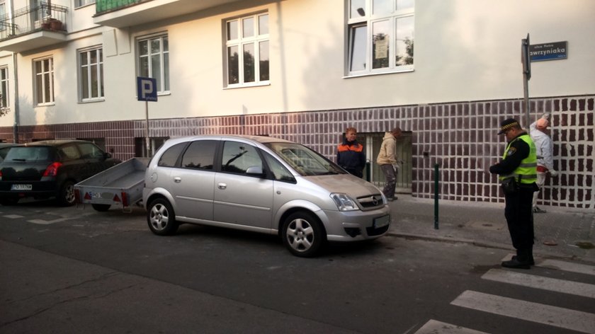 Straż miejska kontroluje parkujących w poznańskiej SPP