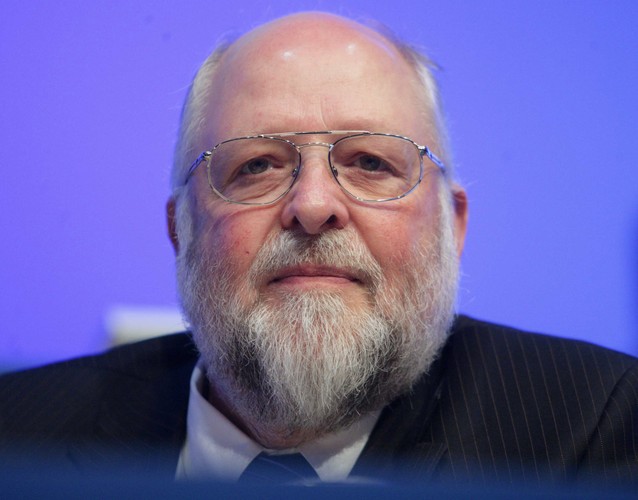 <b>21. Klaus Tschira - przekazał na cele charytatywne 1,1 mld dolarów</b><br>
Współzałożyciel SAP w 1995 roku przekazał 7 milionów akcji spółki na kapitał założycielski Klaus Tschira Foundation, która promuje nauki ścisłe, ale przyznaje też granty dla samotnych rodziców studiujących informatykę i ekonomię czy obozy komputerowe dla niedowidzących dzieci.