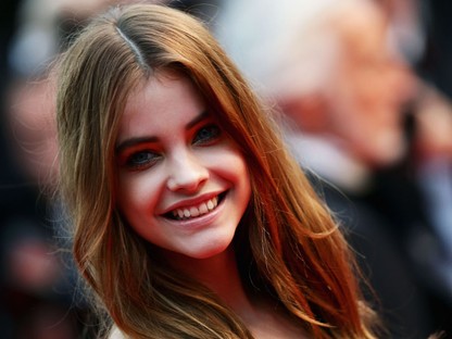 Így csavarta Cannes-t az ujjai köré Palvin Barbi - 5 év, rengeteg csodás ruha