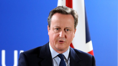 Nem vár őszig Cameron: már szerdán új miniszterelnöke lesz Nagy-Britanniának