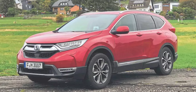 Przejechaliśmy 100 tys. km hybrydową Hondą CR-V e:HEV. Czy japoński SUV faktycznie jest niezawodny?