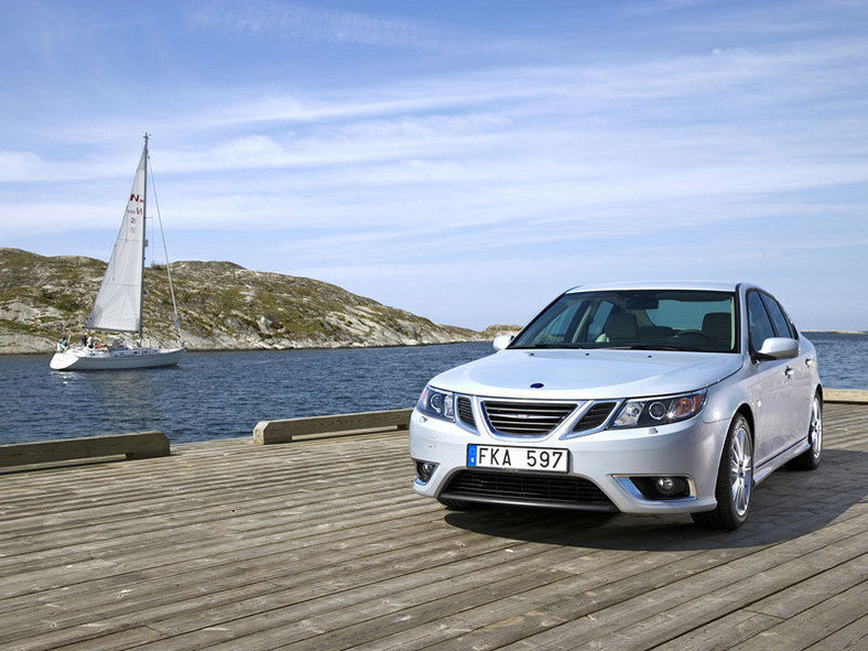 Saab 9-3: nowy wygląd, nowy silnik twin-turbo 1,9 TTiD i napęd na cztery koła XWD