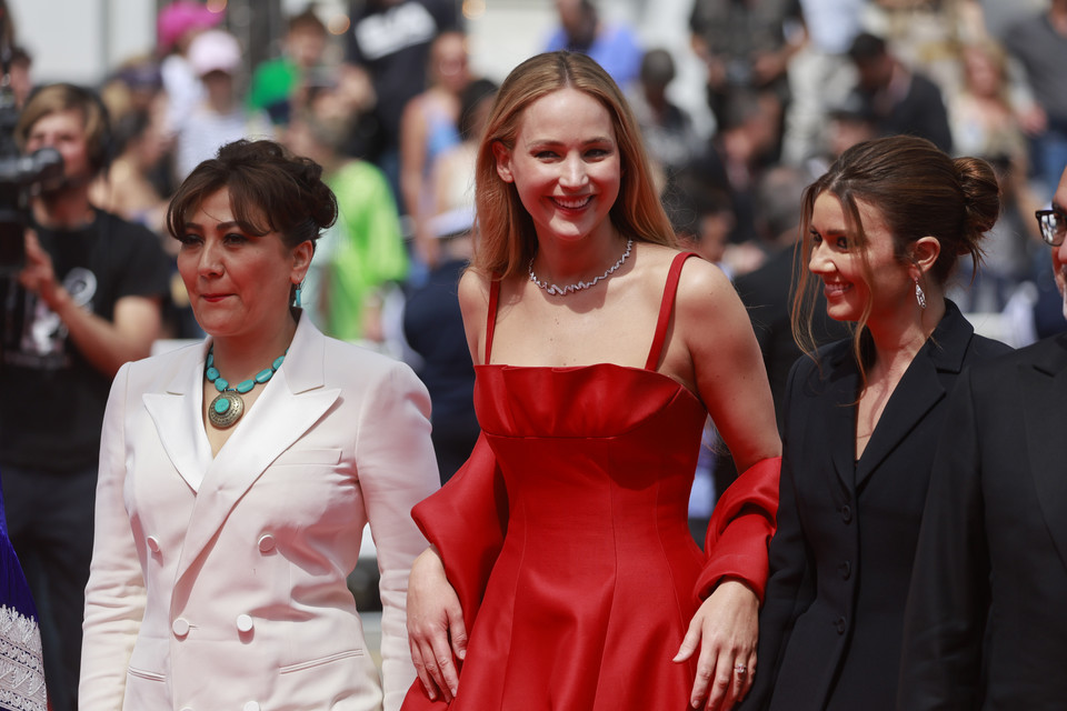 Sahra Mani, Jennifer Lawrence i Justine Ciarrocchi 