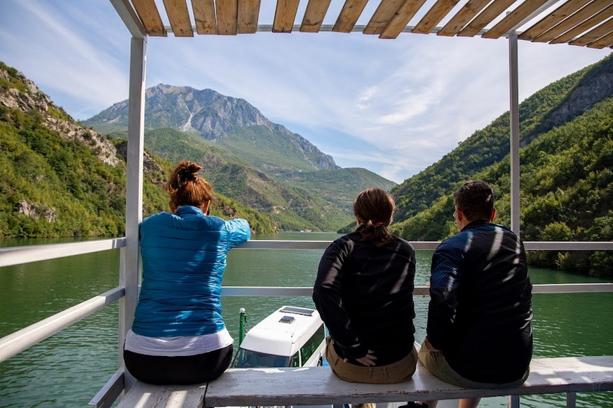 Jezioro Koman, Albania
