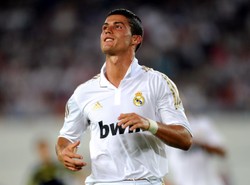 Ronaldo pozwie opiekunkę do dziecka. Zobacz za co