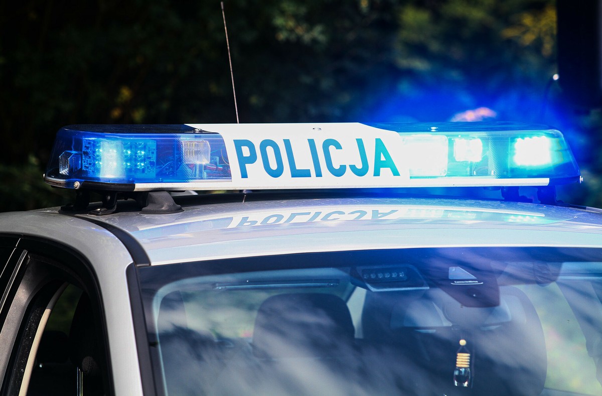 Nigeryjskie oszustwa doprowadziły policjantów do... 74-latki z Podlasia