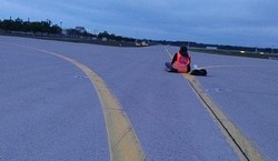 Tym razem aktywiści przesadzili? Zablokowali lotnisko w Monachium i oto efekt...