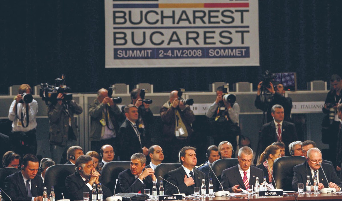 Niemcy w polityce wobec Rosji powtarzają błędy popełnione na szczycie NATO w Bukareszcie w 2008 r.