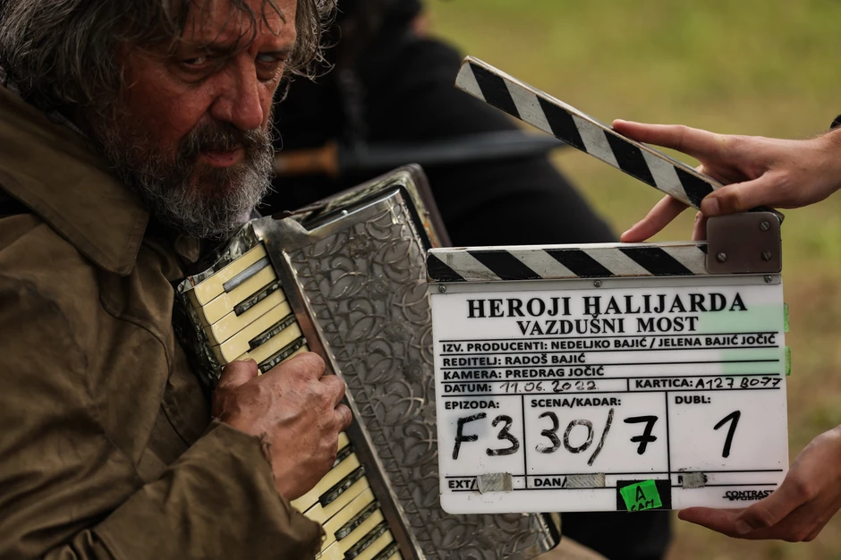 Vazdusni most TV serija