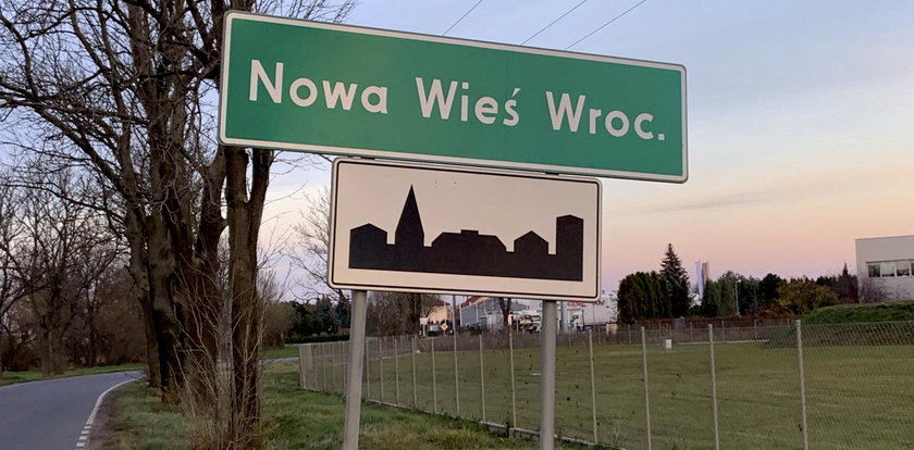 Koszmar mieszkańców Nowej Wsi Wrocławskiej: Od 10 lat walczymy o drogę