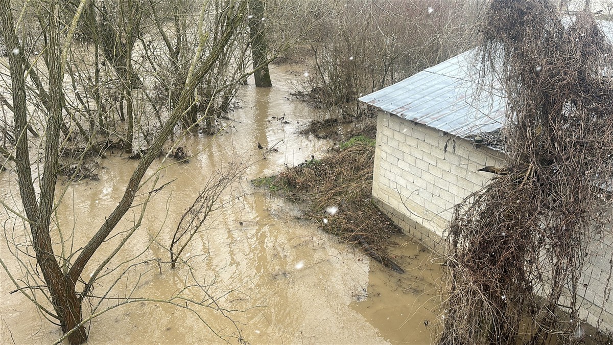 Preti izlivanje reke Čemernice