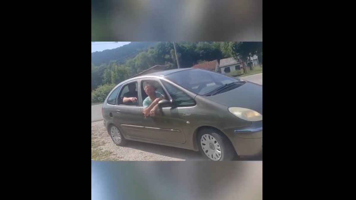 Napad BiH