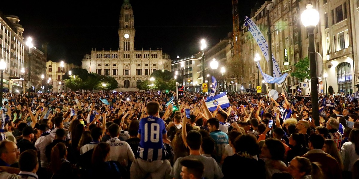 Zmarł kibic FC Porto pchnięty nożem.