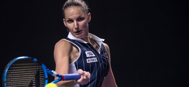 WTA Finals: Pliskova pokonała Halep i awansowała do półfinału