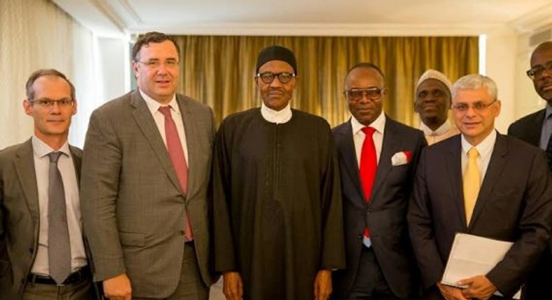 President Muhammadu holds meetings in France on September 15, 2015