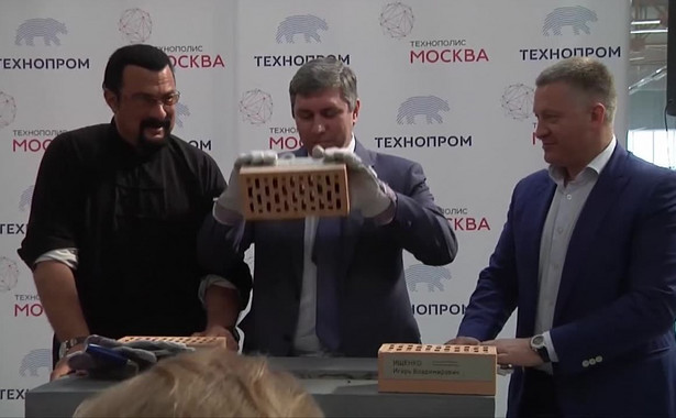 Steven Seagal specjalnym ambasadorem Rosji. Ma naprawić stosunki z USA