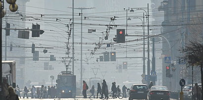 Przez smog dzisiaj lepiej zostań w domu!