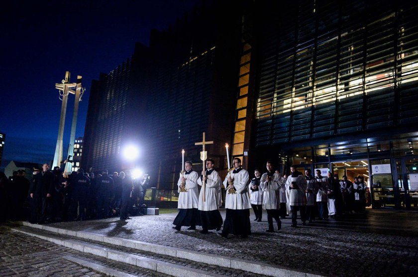 Msza św. w intencji śp. Pawła Adamowicza w Bazylice Mariackiej