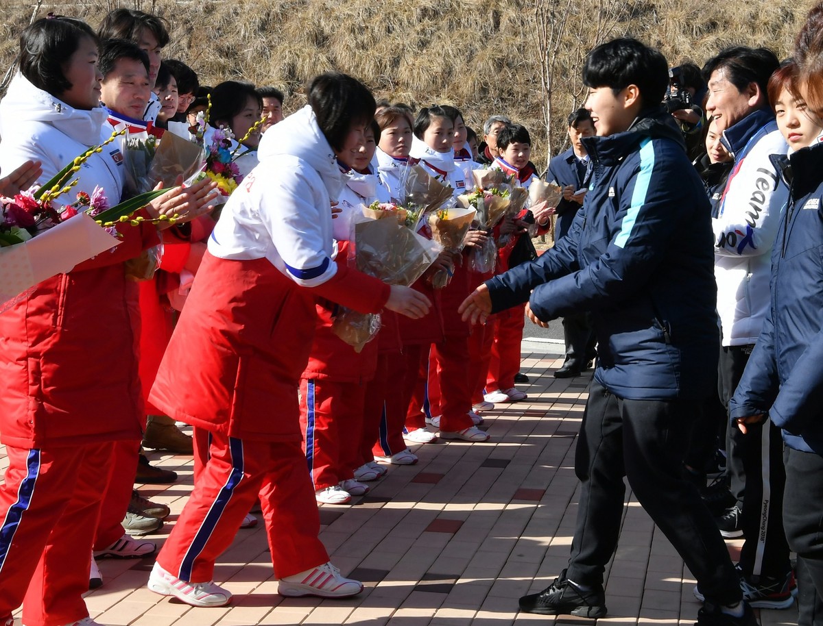 Pjongczang 2018: Koreańskie hokeistki z Południa i Północy na olimpiadzie zagrają w... jednej reprezentacji