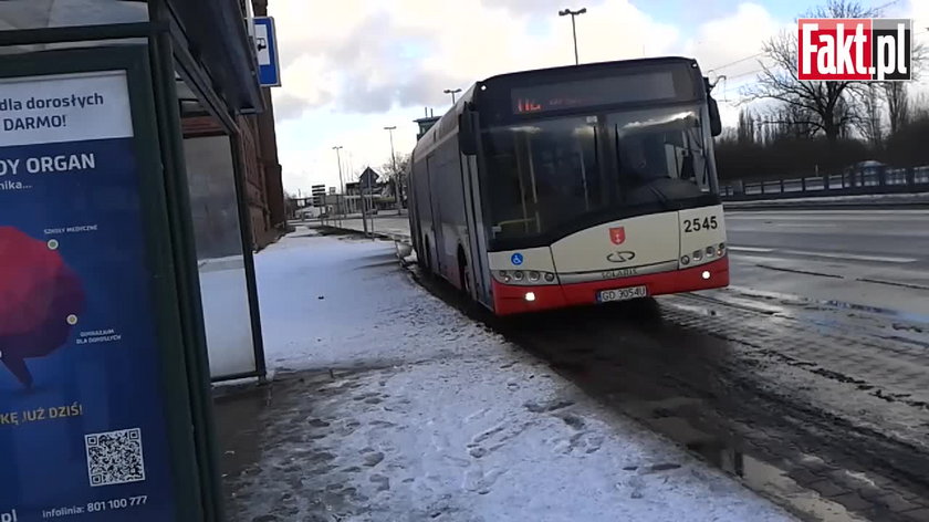 Fuj! Takie autobusy w weekend wożą ludzi