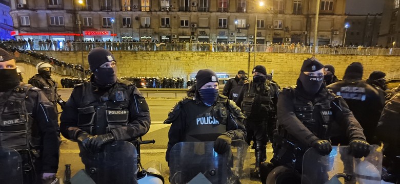 130 polityków i działaczy apeluje do policji, by nie represjonowała uczestników demonstracji