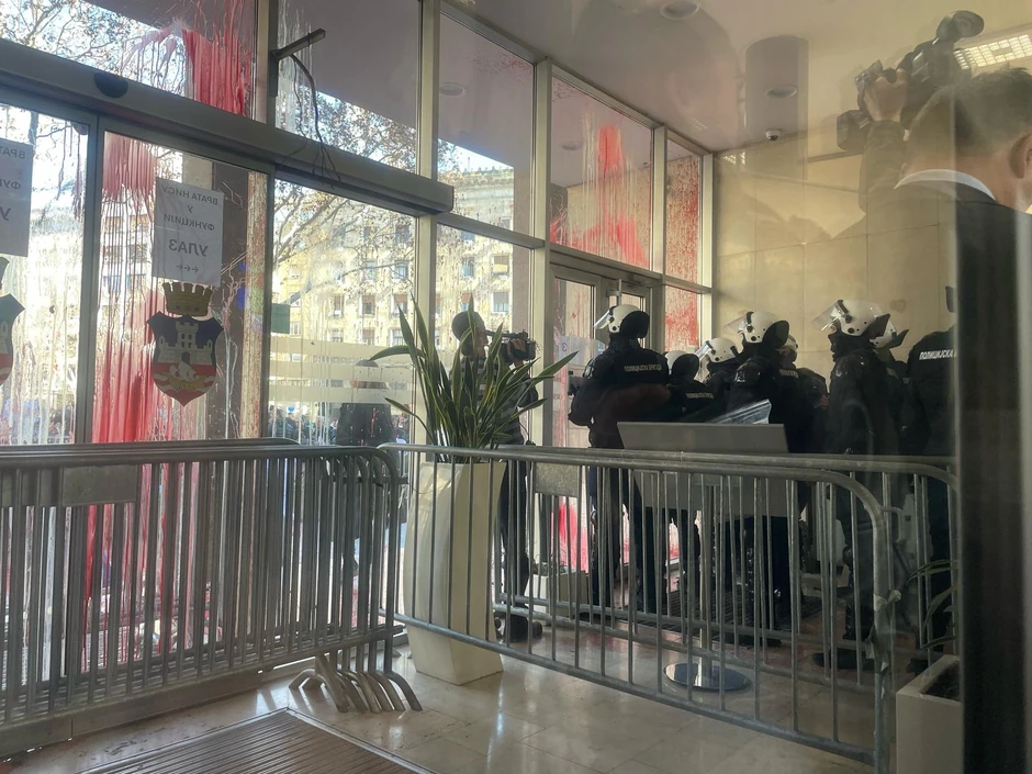 Žandarmerija u zgradi Skupštine grada