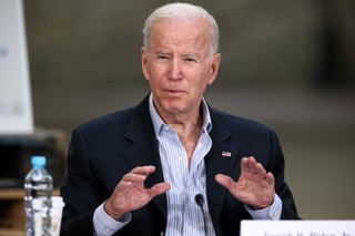 Biden będzie rozmawiał z Dudą. Wygłosi też przemówienie na dziedzińcu Zamku Królewskiego