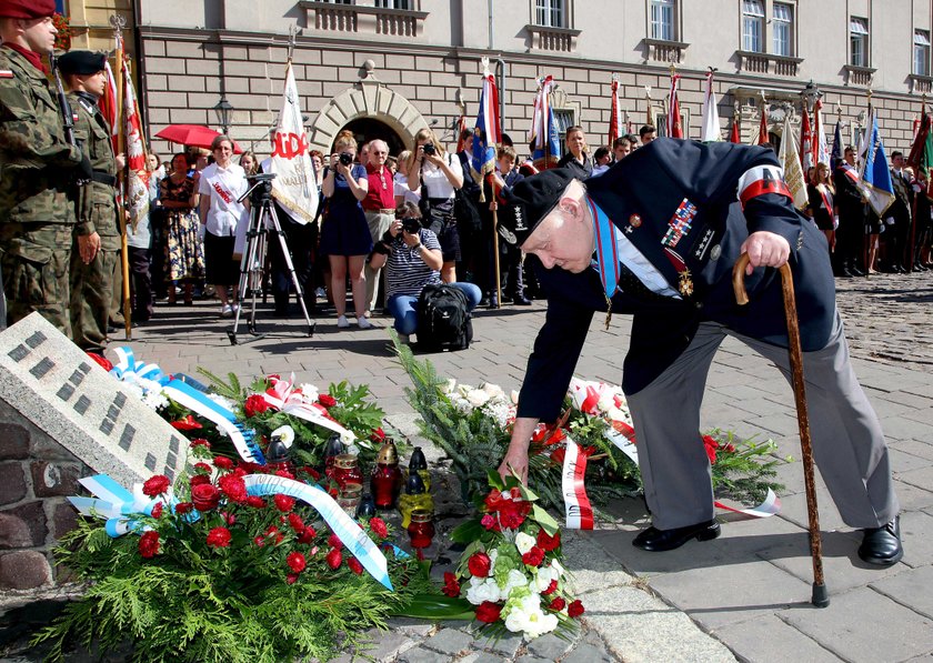 Złożenie kwiatów