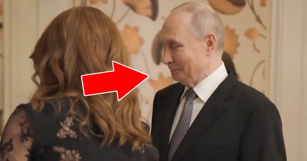 Prezent od propagandystki i krzywa mina Putina. Wszystko nagrały kamery