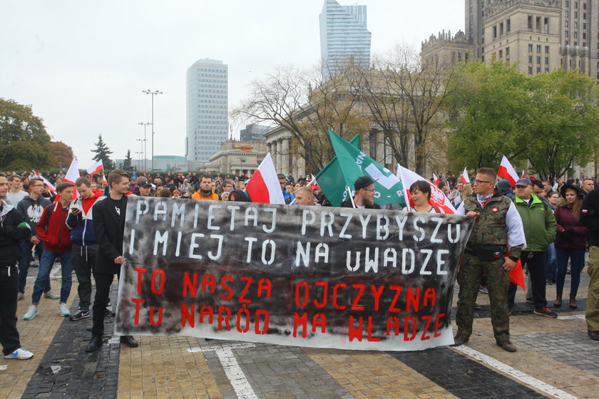Marsz antyimigracyjny w Warszawie