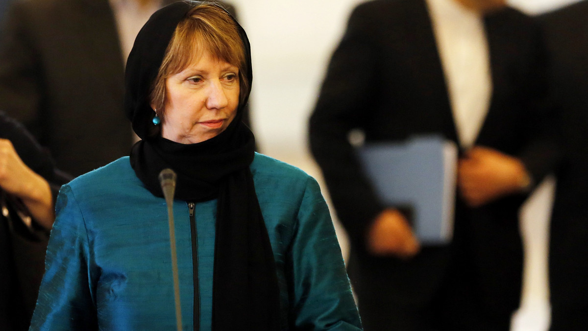 Negocjacje Teheranu i światowych mocarstw w sprawie irańskiego programu nuklearnego są trudne i nie ma gwarancji, że uda się osiągnąć ostateczne porozumienie - oświadczyła w Iranie szefowa unijnej dyplomacji Catherine Ashton. Od soboty przebywa ona ze swoją pierwszą wizytą w Teheranie.