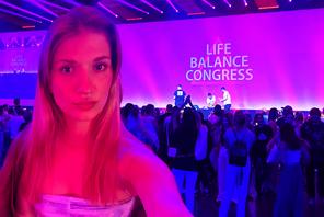 Karolina Rogaska, dziennikarka Newsweeka wzięła udział w Life Balance Congress.