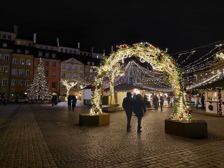 Wejście na świąteczny jarmark