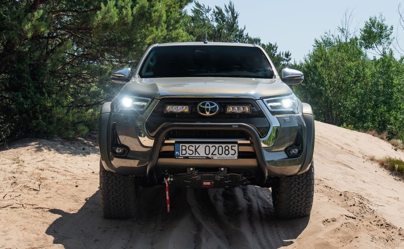 Toyota Hilux Arctic Trucks