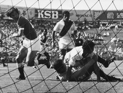 Poważne problemy zdrowotne legendarnego niemieckiego piłkarza Gerda Muellera