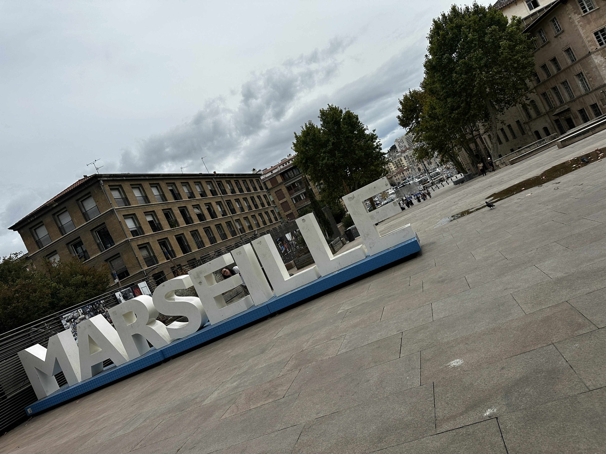 Čitateľ Oliver nám poslal zábery z Marseille. 