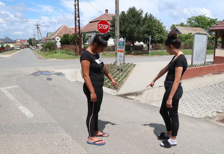 Itt történt a szörnyű baleset, Nórin már nem lehetett segíteni a gázolás után. / Fotó: Pozsonyi Zita