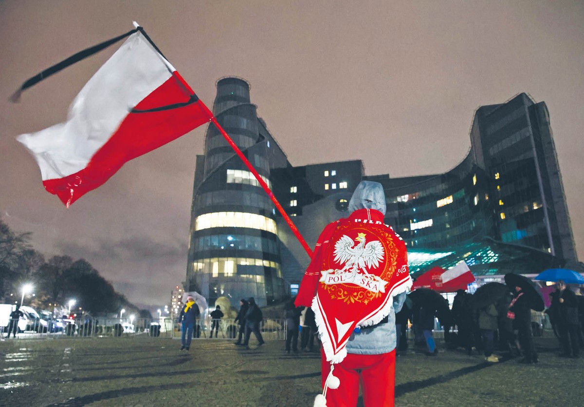 Budynki TVP przy ul. Woronicza są już pod kontrolą nowej władzy